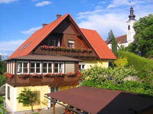 Ferienwohnungen Haus Schlossblick